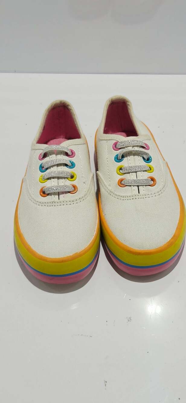 George Sky Toddler Girls Canvas Sneakers with Rainbow Platform Sole, Size 11